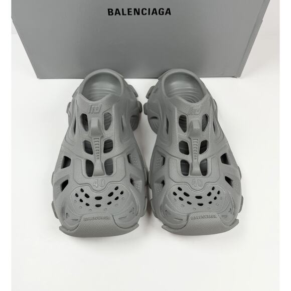 Balenciaga Gray Foam Sandal Clogs main image 6